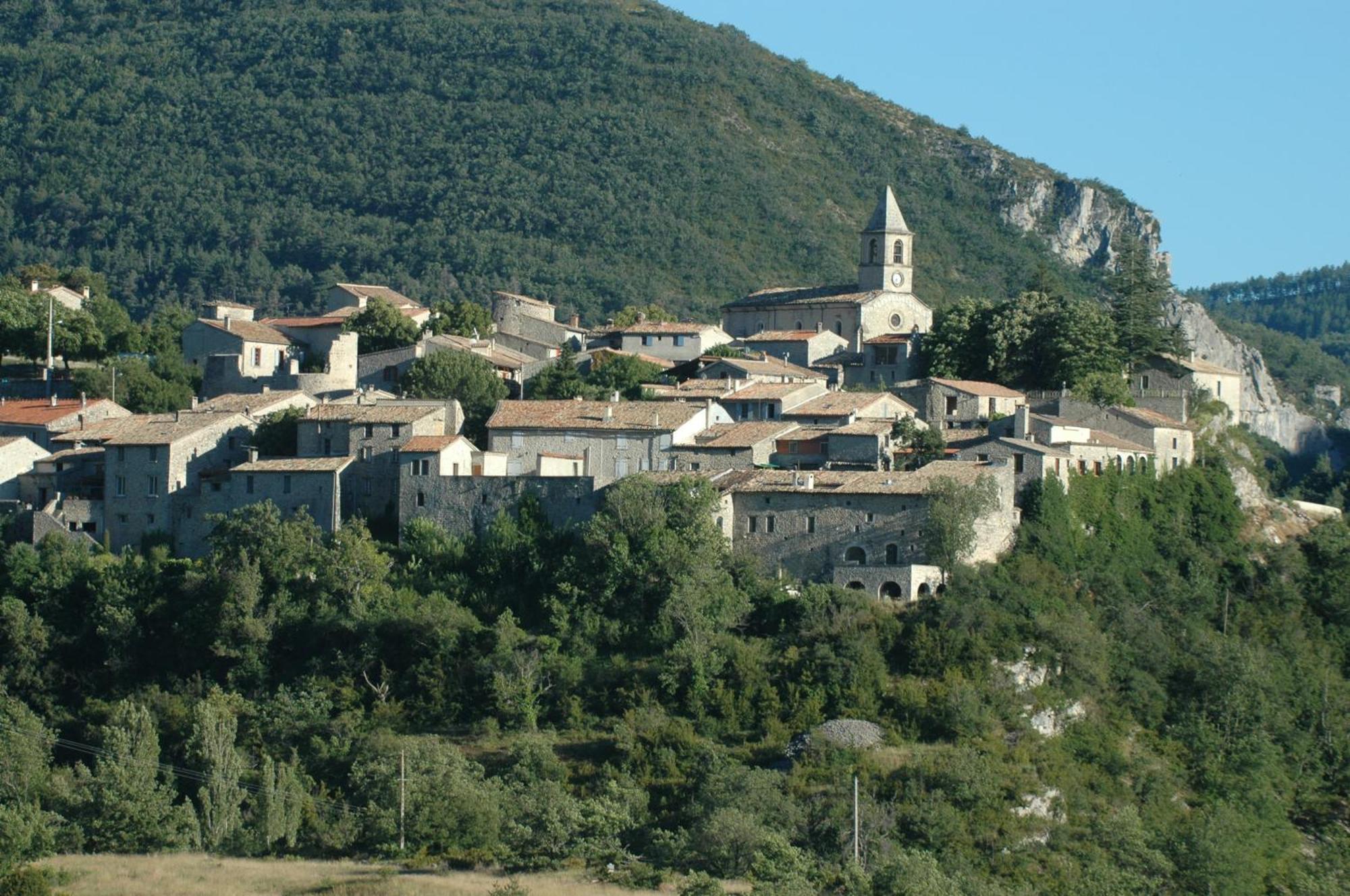 فندق La Claveliere Saint-Auban-sur-lʼOuvèze المظهر الخارجي الصورة